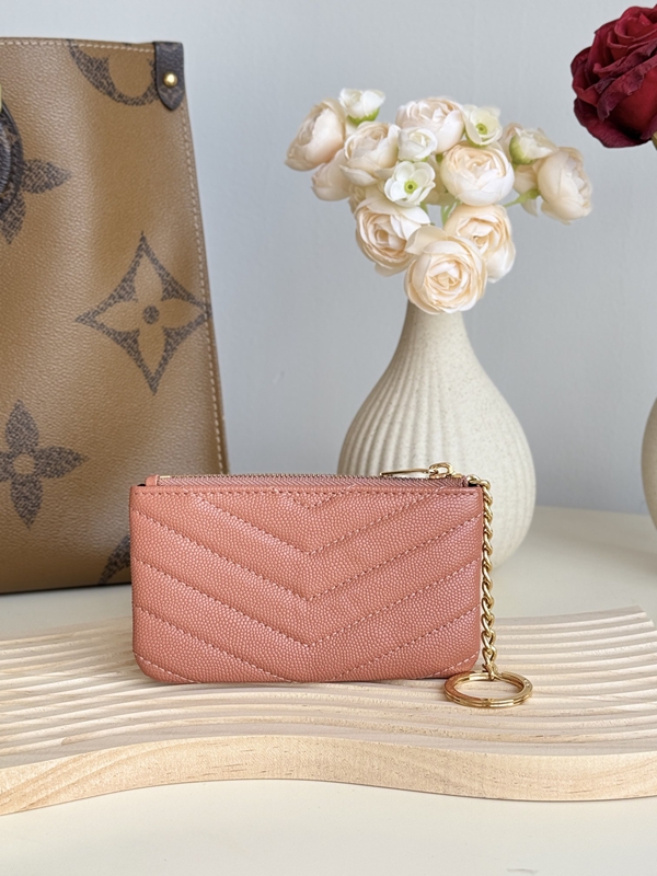 イヴサンローラン財布背面デザイン